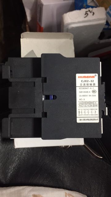 Khởi động từ 32A mã 3210-220v và 380v