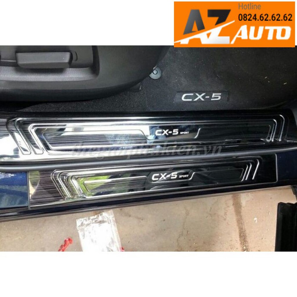 Ốp bậc, Nẹp bước chân Mazda CX-5, CX5 2018 –2021 Titan(hàng cao cấp)