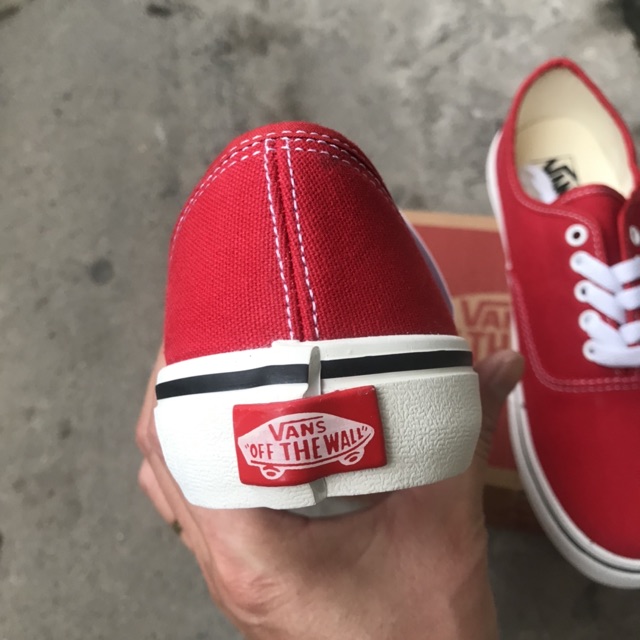 GIÀY V CLASSIC ĐỎ TƯƠI (Full box + Bill)