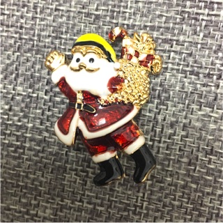 Cài áo ông già noel a1038