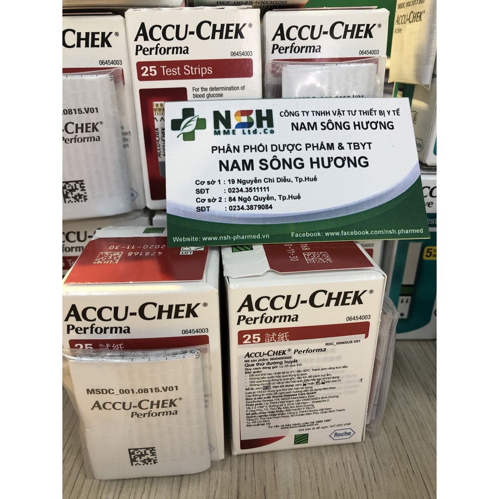 Que thử đường huyết Accu-chek Accuchek accu chek Performa 25 test của Mỹ