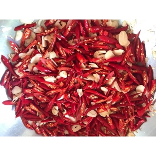 Măng ngâm tỏi ớt 1,6kg (đặc sản)