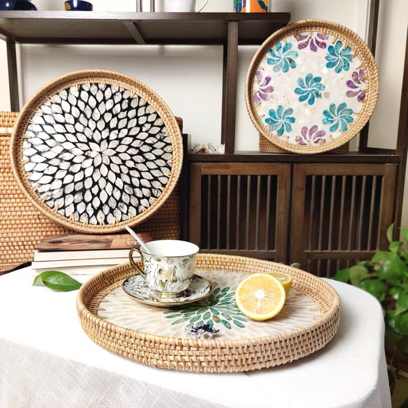 Khay mây tre đan khảm trai hình tròn cao cấp, đựng đồ đa năng hàng thủ công xuất khẩu Decor trang trí nhà Minhome