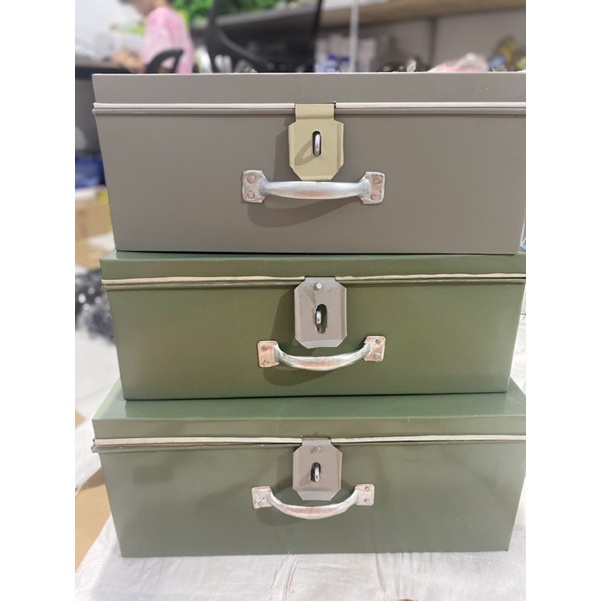Hòm tôn đựng đồ - hòm đựng tài liệu size 53cm, 48cm và 45cm