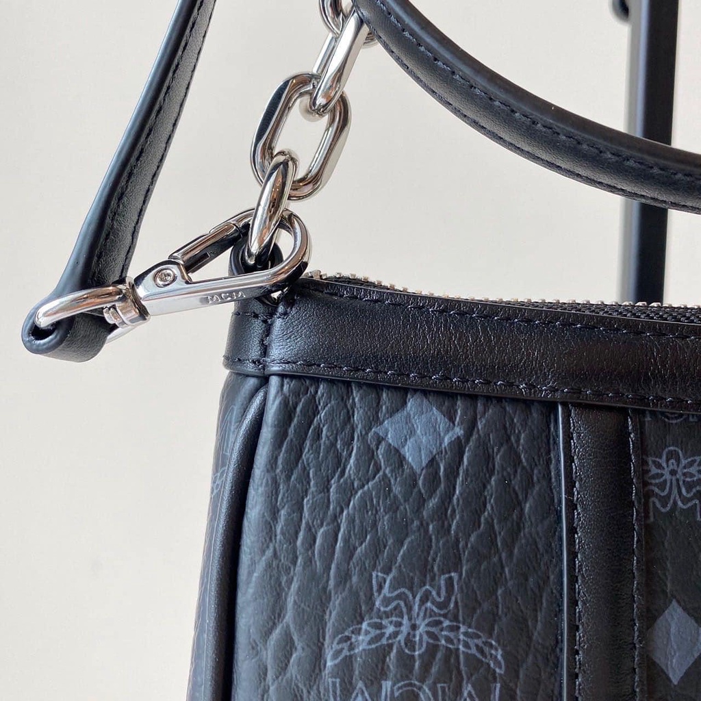 Túi xách kẹp nách + đeo chéo M.C.M Aren Shoulder Bag, phong cách cá tính cao cấp - FULLBOX hãng