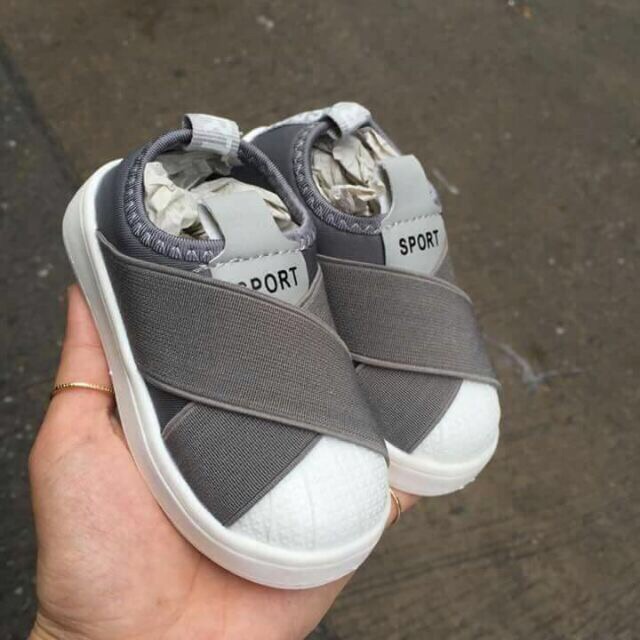 Giày bé trai od Thailand 