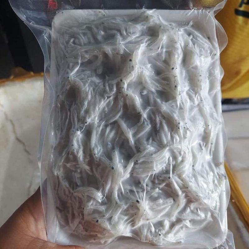CÁ MỜM CƠM SỮA. KHAY 500G