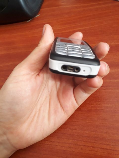 Điện thoại N1110i + đủ phụ kiện | BigBuy360 - bigbuy360.vn