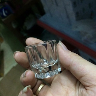 Cốc đựng lưu huỳnh