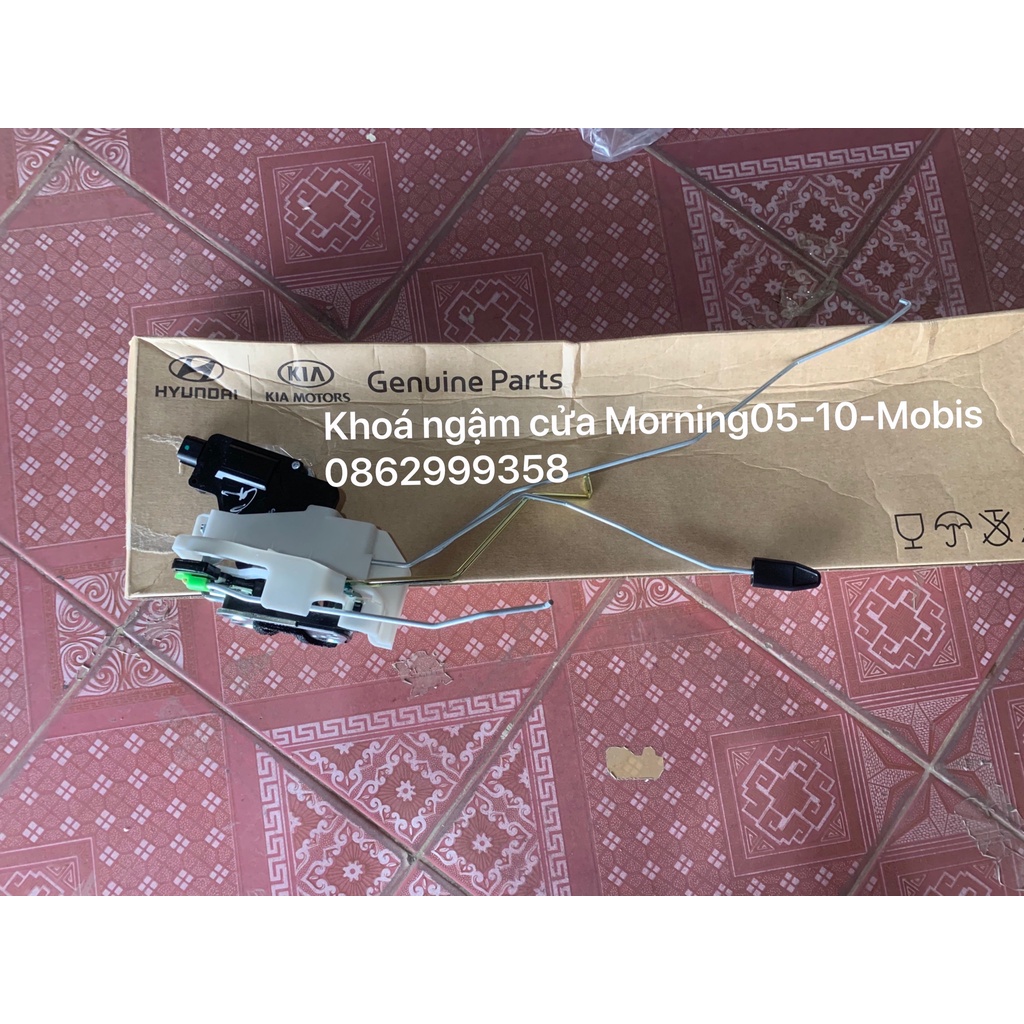 Khóa ngậm cửa, cơ cấu khóa cửa Morning 2005-2011