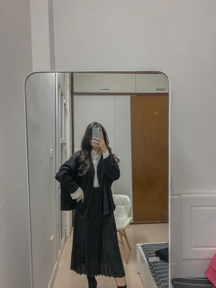 Chân váy xếp li dáng dài