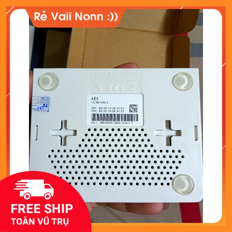 Router Mikrotik 5 Ports Router Gigabit PoE - RB750Gr3