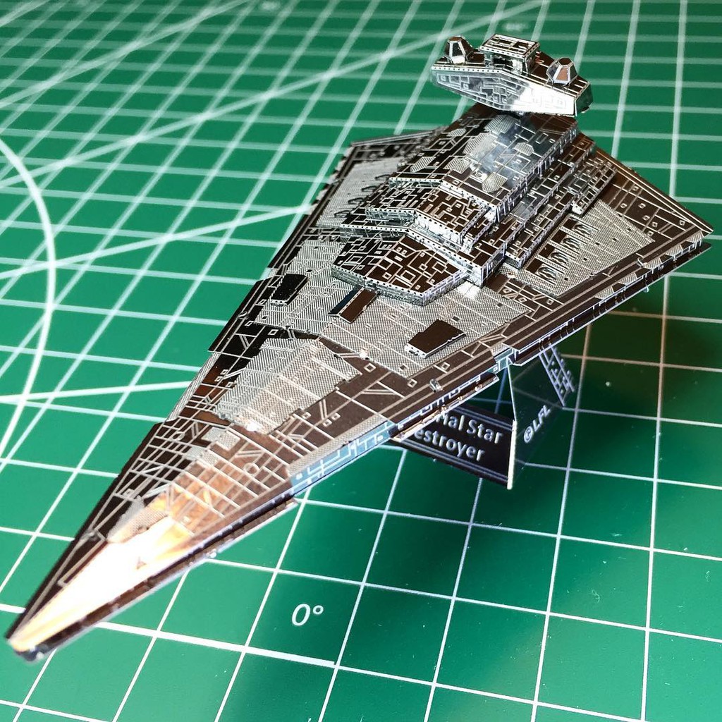 Mô hình 3D kim loại lắp ráp Phi thuyền Imperial Star Destroyer Star Wars [Chưa lắp]