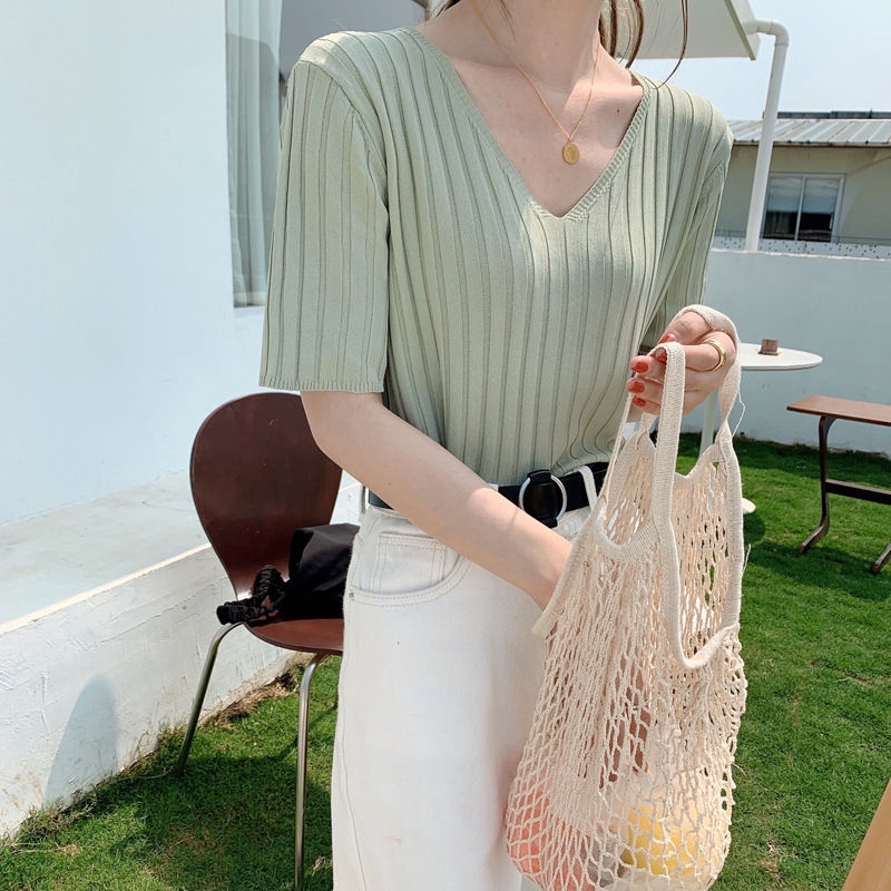 Áo thun tay ngắn cổ chữ V họa tiết kẻ sọc màu kẹo ngọt phong cách Hàn Quốc thời trang mùa hè cho nữ | WebRaoVat - webraovat.net.vn