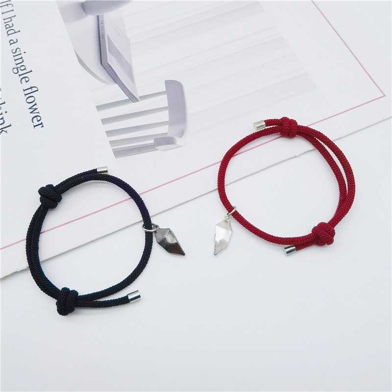 XiaoboACC Vòng Tay Mặt Đá Từ Tính Hình Trái Tim Màu Trắng Đen Có Thể Điều Chỉnh Cho Cặp Đôi