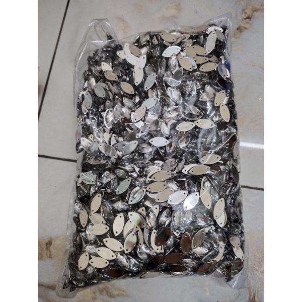 sỉ 1kg hạt thóc sezi 0.7 * 1.5cm