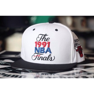 Nón Snapback chính hãng , nam nữ mang đều cá tính , phong cách , mẫu mã đa dạng . Cam kết sản phẩm giống ảnh thật 😊👍👍