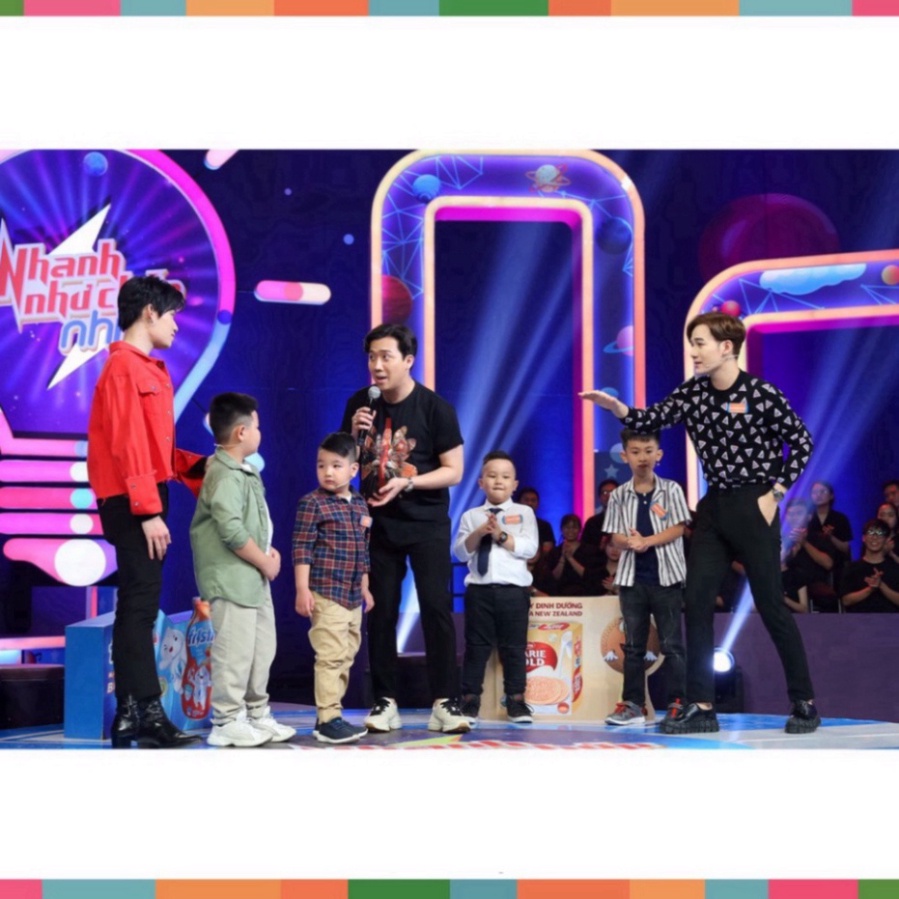 Áo thun MIKENCO illusion, kiểu dáng unisex, cotton dày dặn, cộc tay cổ tròn trend hè 2022 | BigBuy360 - bigbuy360.vn