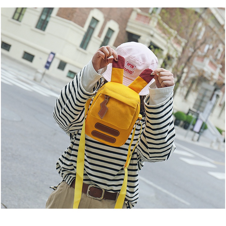Túi xách nữ Bella925 balo đeo chéo bằng vải bố nhỏ xinh hình pikachu thích hợp dạo phố