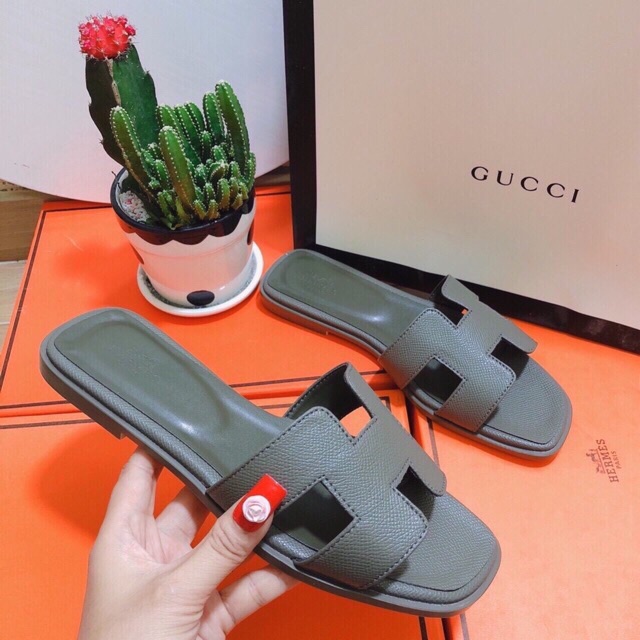 Dép HM full box cam