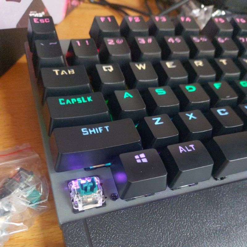 Bàn phím cơ gaming cao cấp JeDEL KL95 full LED chính hãng tặng kèm kê tay