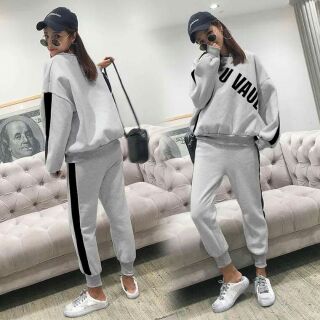 Xét bộ thụng tl