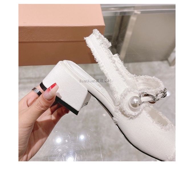 giày miumiu, sandal hở gót mẫu mới chuẩn hàng L1 hộp hồng. fullbox bill túi giấy