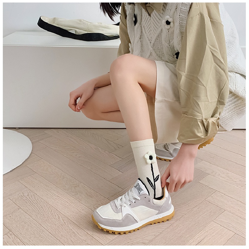 Vớ Cotton Cổ Trung Họa Tiết Hoa Sơn Trà Phong Cách Mới Cho Nữ