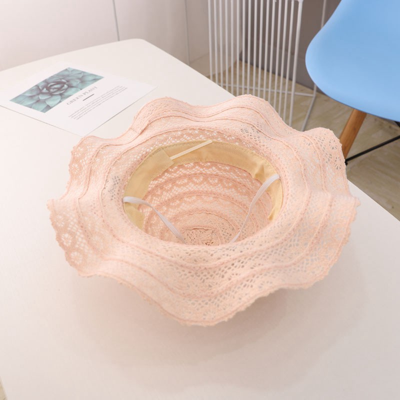 Đầm hoa thiết kế hở lưng xinh xắn cho bé gái