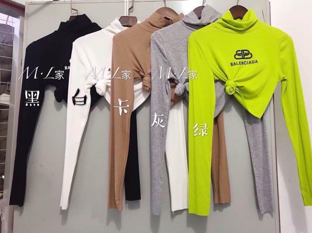 Áo thun croptop tay dài cổ lọ | BigBuy360 - bigbuy360.vn