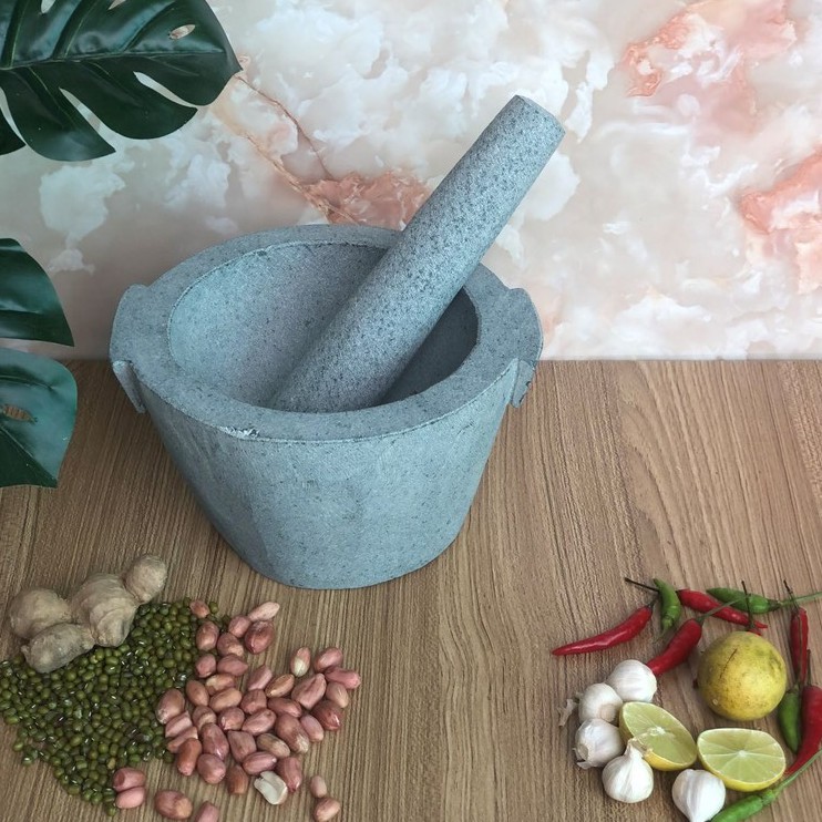 Bộ sản phẩm cối đá +  chày đá xanh nguyên khối Đường Kính 18cm