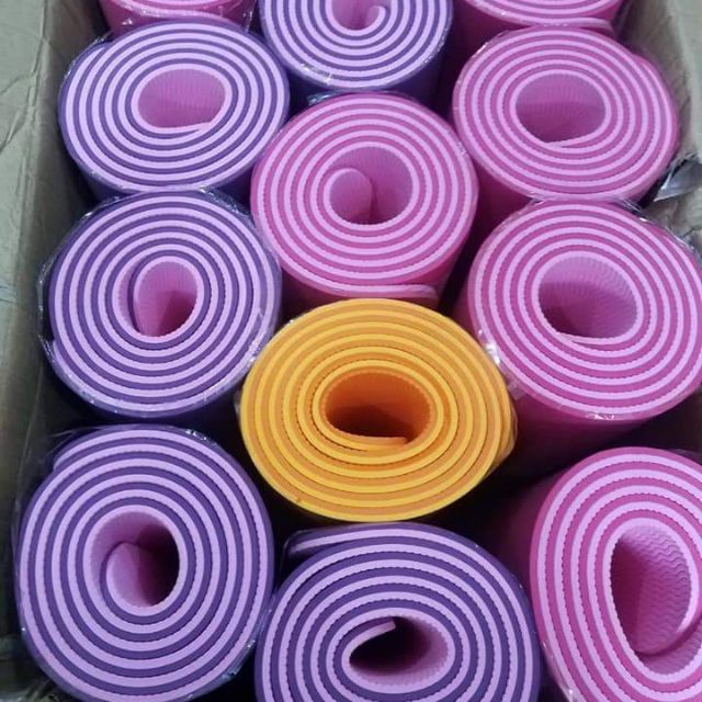 Thảm yoga TPE 2 lớp loại dày loại mới