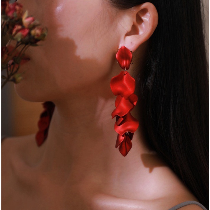 Bông Tai Dài Hình Cánh Hoa Hồng Bằng Acrylic Sang Trọng Cho Nữ