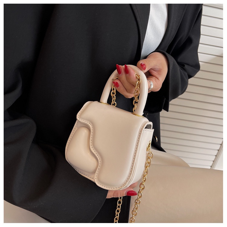 Túi đeo chéo dáng vuông nhỏ phối dây xích thời trang 2022 cho nữ