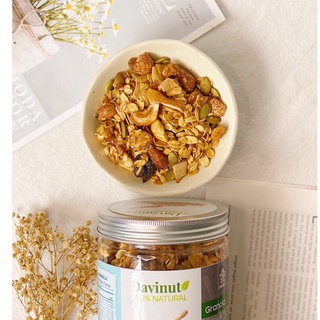 Granola không đường 500g Davinut 50% hạt và quả sấy khô, 50% yến mạch giảm cân ăn sáng ít ngọt