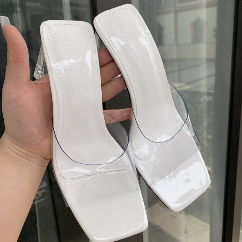 GUỐC VAO GÓT QUAI TRONG SIÊU SANG CHẢNH,2 MÀU ĐEN TRẮNG.hàng đẹp