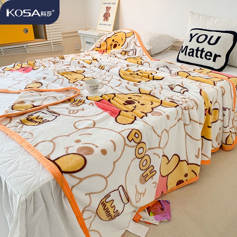 Chăn Nhung Mỏng Mùa Hè In Họa Tiết Hoạt Hình Gấu Dâu Tây Cho Học Sinh / Ghế Sofa