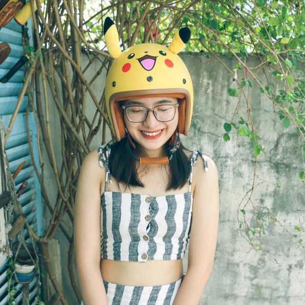 Mũ bảo hiểm 3/4 đầu pikachu vàng có tai lót nâu cao cấp dành cho nam và nữ siêu dể thương