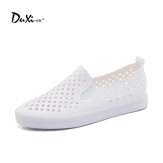 SLIP-ON CẮT LAREZ HOẠ TIÊT TAM GIÁC