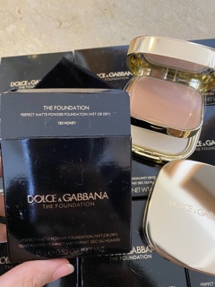 Phấn nền D&G fullsz fullbox mầu 130 honey