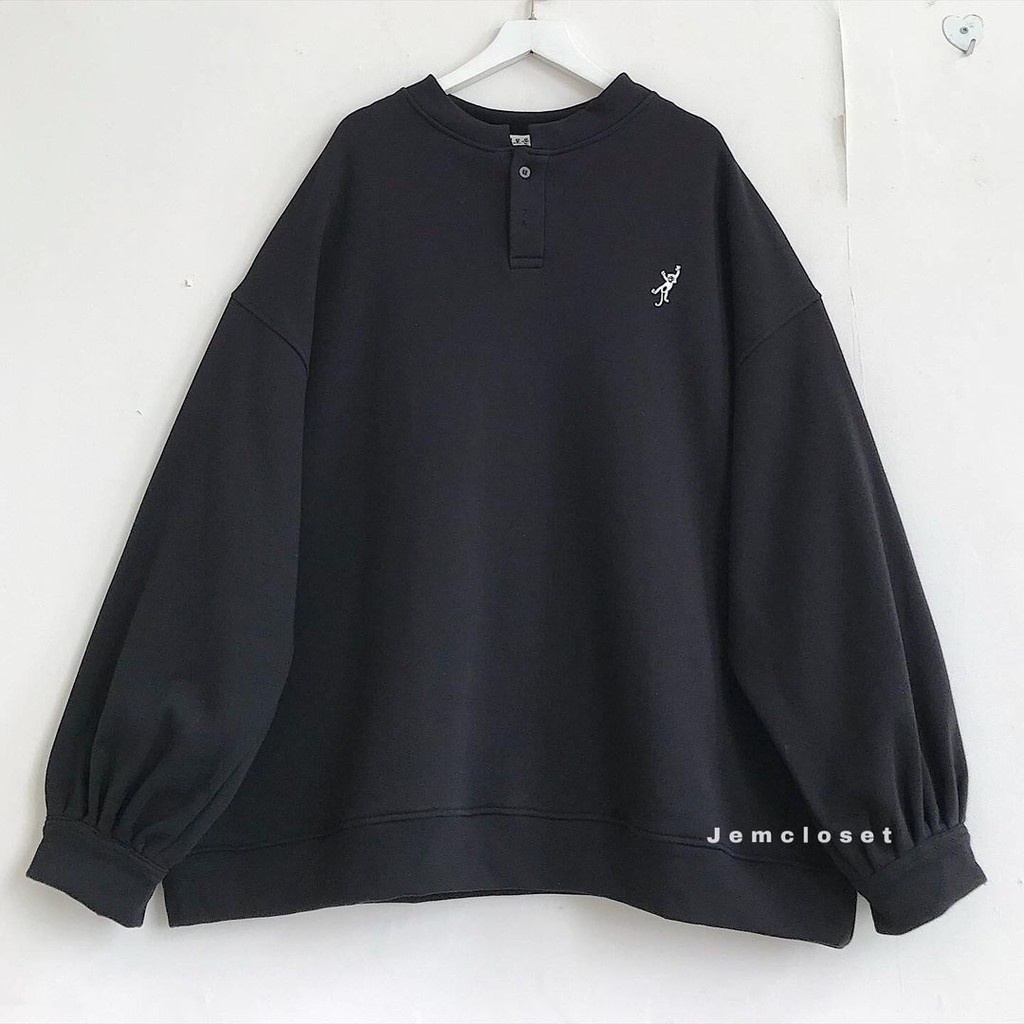 Áo Sweater Tay Phồng Basic Áo Nỉ Thu Đông Form Rộng Phối Cúc Cổ MONKEY Chất Nỉ Dày Dặn 3 Màu Đen Xám Cam Đất 10031 | BigBuy360 - bigbuy360.vn