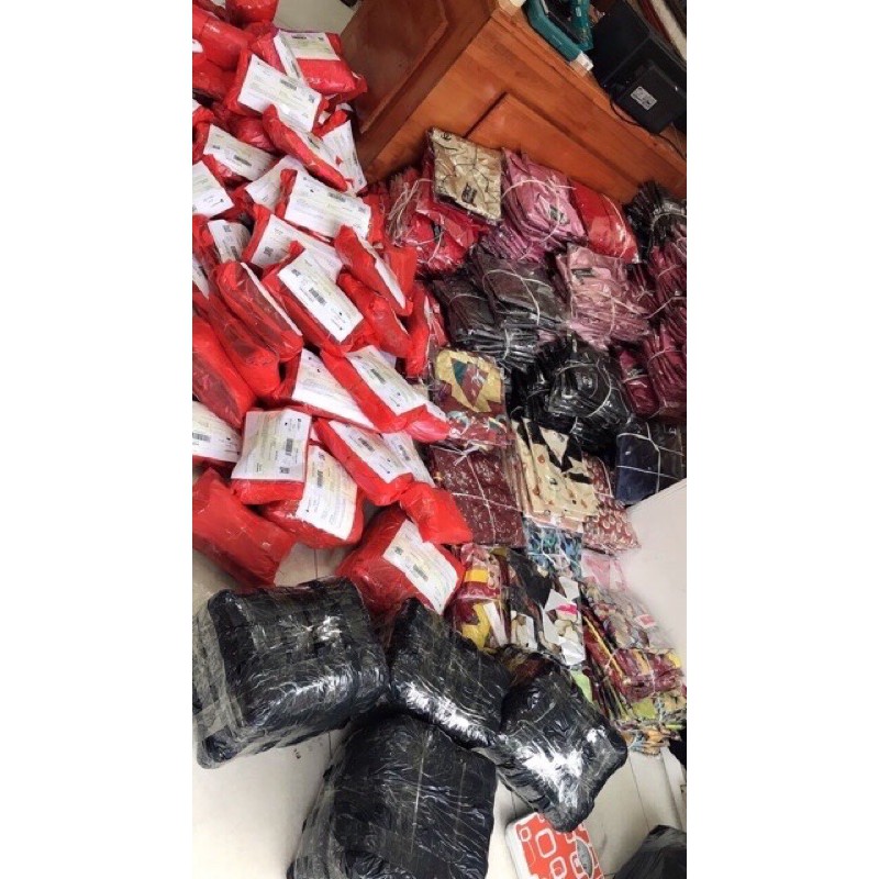 Bộ pijama nữ lụa satin dâu tây tay cộc quần cộc fre size 58kg phong cách Hàn Quốc mềm mát dễ chịu không bai xù AT11 | BigBuy360 - bigbuy360.vn