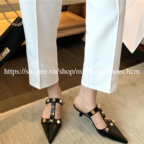 Giày Sục Nữ Gót Nhọn 6cm Mũi Nhọn-Sục Nữ Quai Ngang Tán Đinh To Mẫu Mới - Giày Nữ Bít Mũi   Mã SNĐ MINHTUYETSSHOES