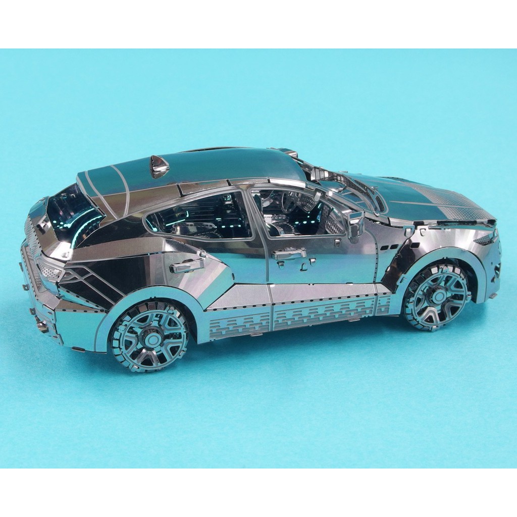 Mô Hình Lắp Ghép 3D Kim Loại Tự Ráp Ô Tô SUV MSL 3.0T - Chưa Lắp