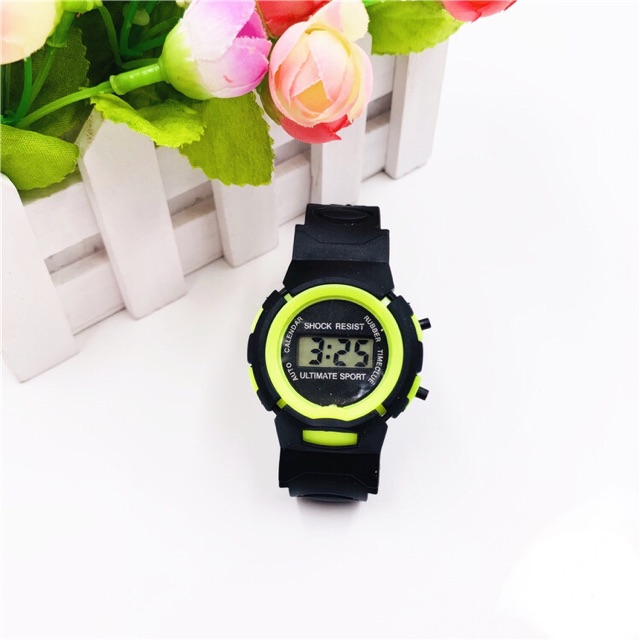 Đồng hồ nam nữ điện tử LCD/ULTIMATE SPORT dây nhựa dẻo thời trang | BigBuy360 - bigbuy360.vn