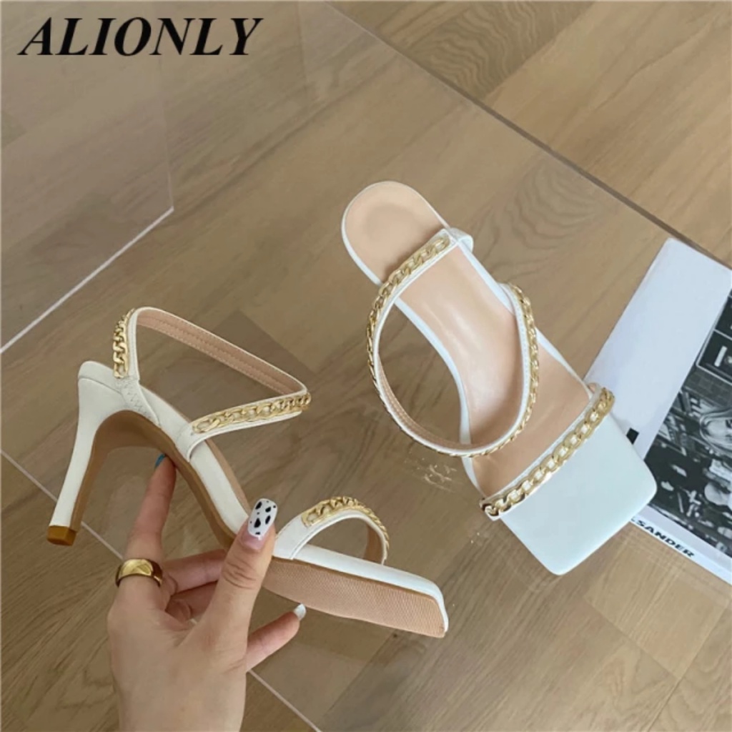 Giày sandal gót quai chéo mảnh gót nhọn mũi vuông phối xích xinh xắn phong cách hàn quốc sang chảnh mã GCGXC MINHTUYET