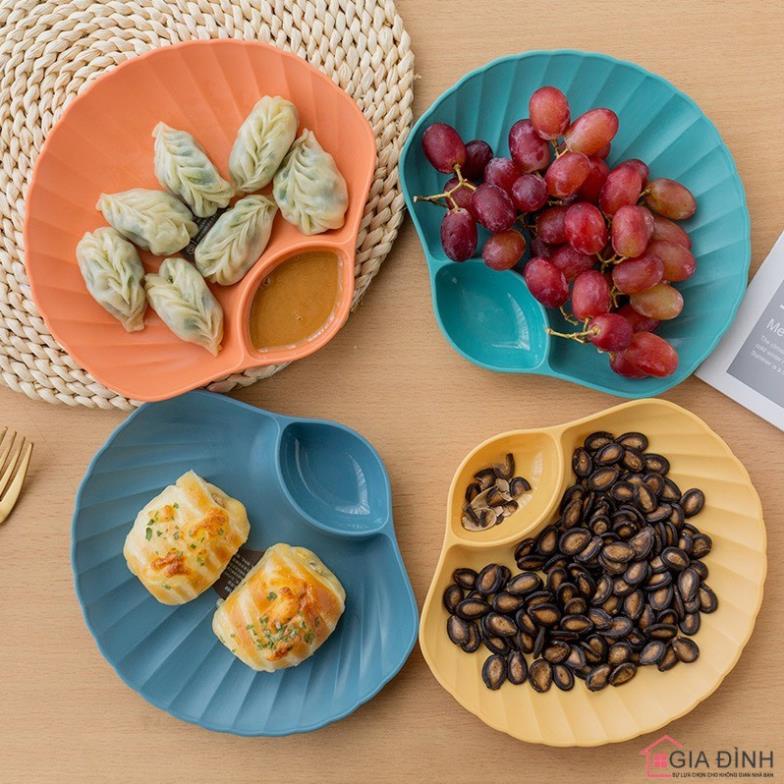 Set 4 đĩa nhựa hình sò có ngăn đựng gia vị ( tuyển khách sỉ)