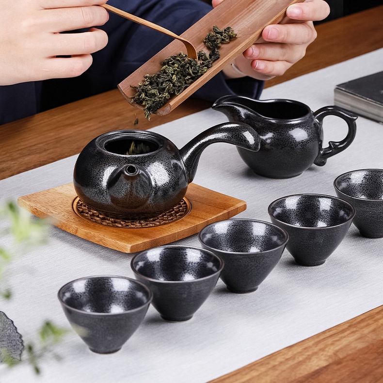 Bộ ấm trà Thiên Tâm Trà bằng gốm sứ cao cấp, bộ ấm chén uống trà đạo bằng gốm dung tích 260ml