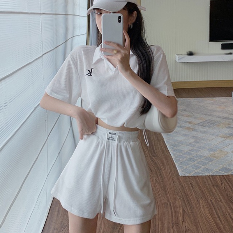 Set Đồ 2 Món Gồm Áo Thun Tay Ngắn Cổ Bẻ + Quần Short Lưng Cao Màu Trơn Cho Nữ
