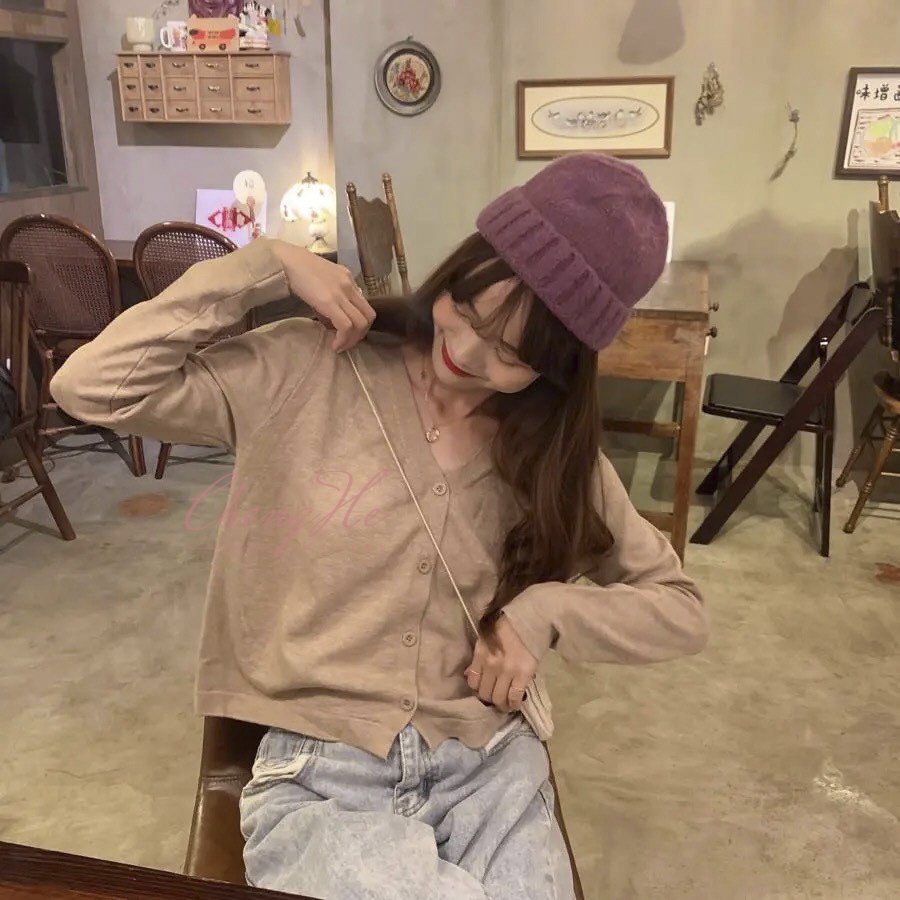 Áo khoác cardigan len nữ dáng lửng croptop cài cúc cổ V dài tay ôm dáng thu đông A00052